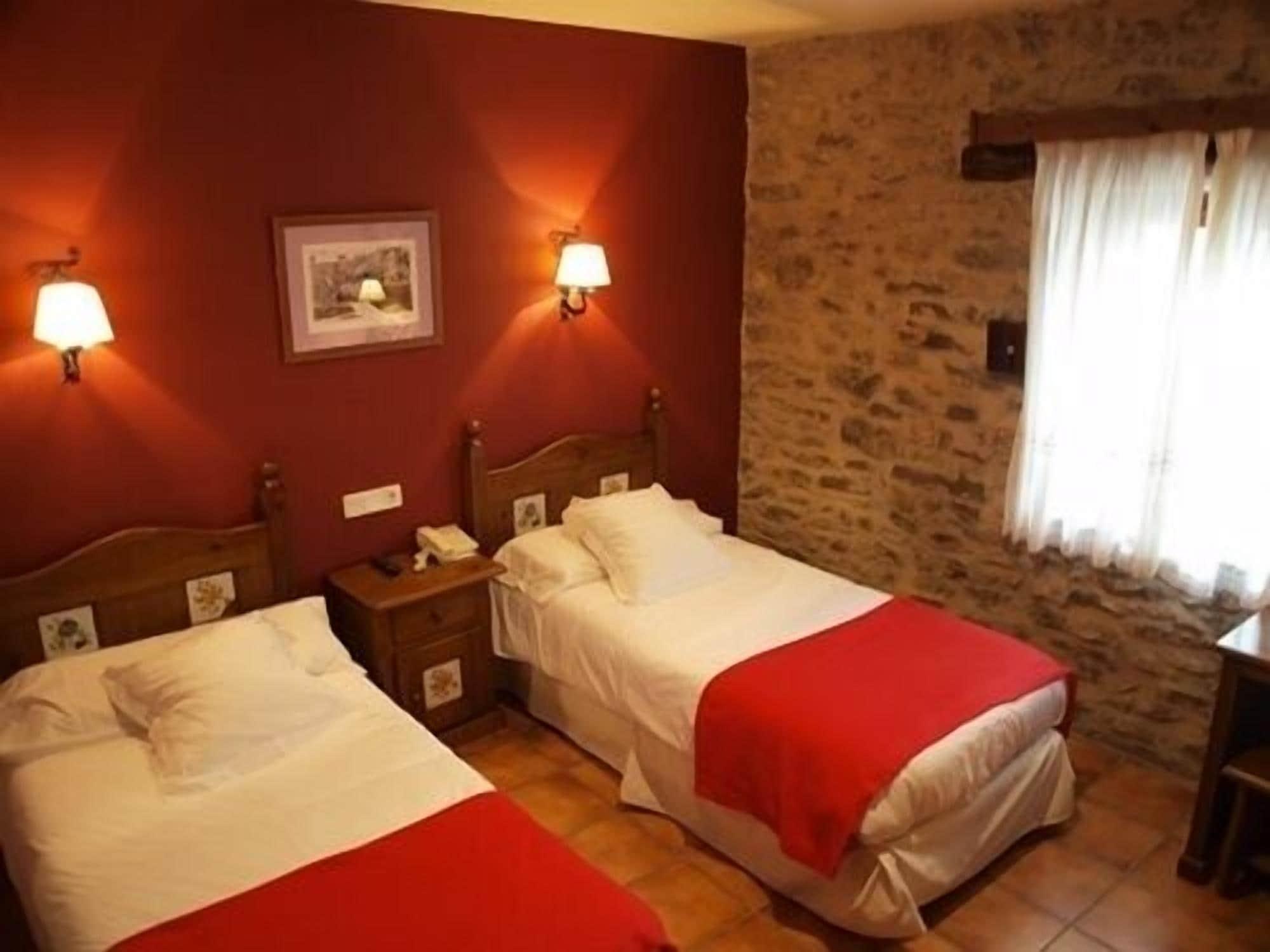 Alcalá de la Selva Hotel La Vega מראה חיצוני תמונה